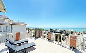 Villino Mirella A Marina Di Cecina By Zoom In Earth